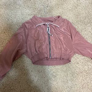 Cropped windbreaker